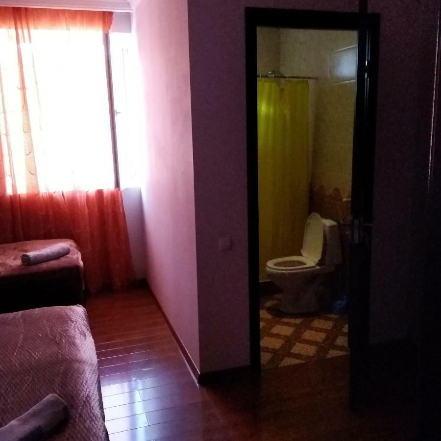 Goga Guesthouse Sighnaghi Bagian luar foto